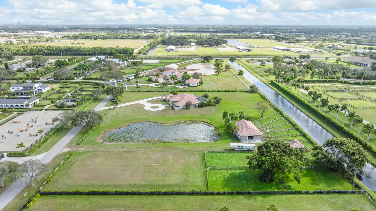 PALM BEACH POINT - Residential