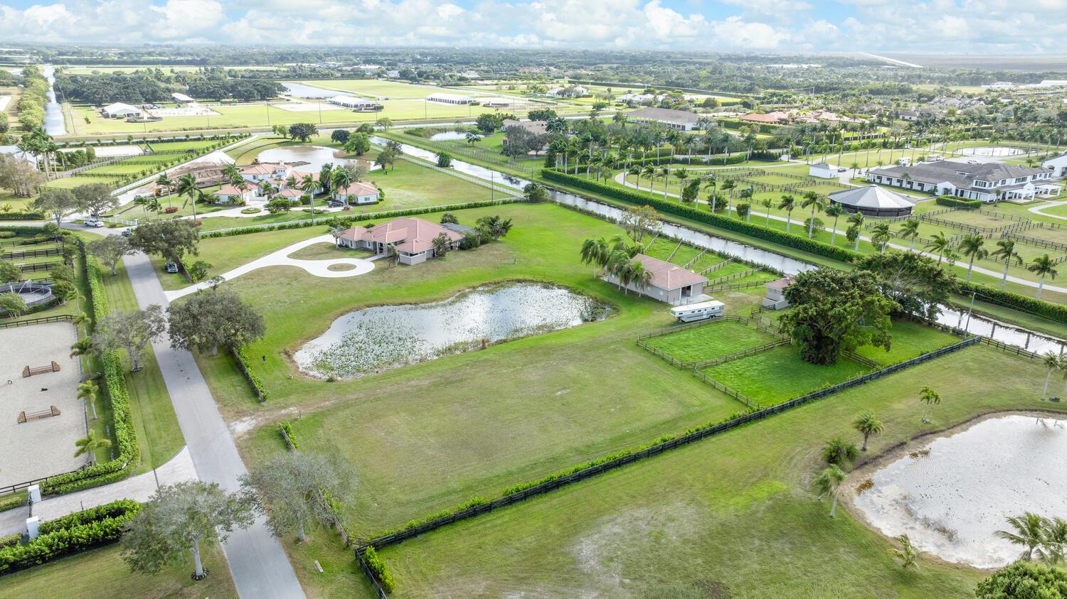 PALM BEACH POINT - Residential