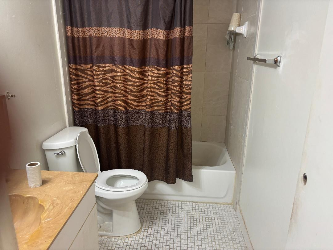 2840 Somerset Drive 206