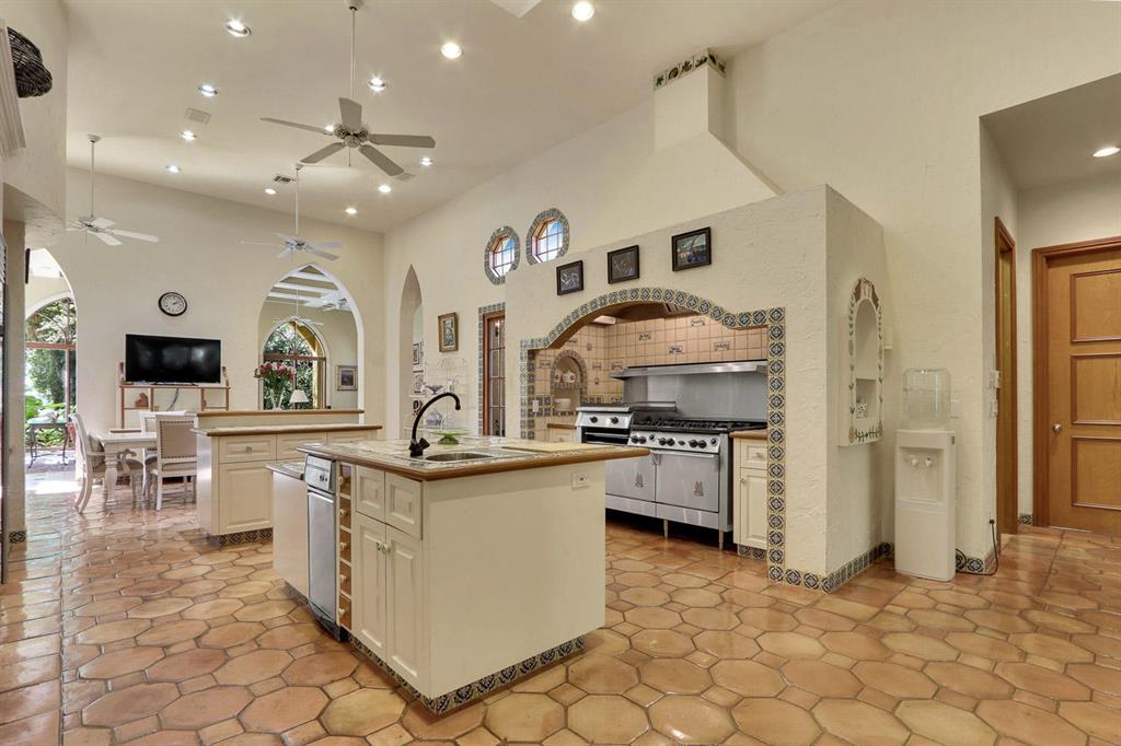 HUTCHINSON ISLAND STUART - Residential