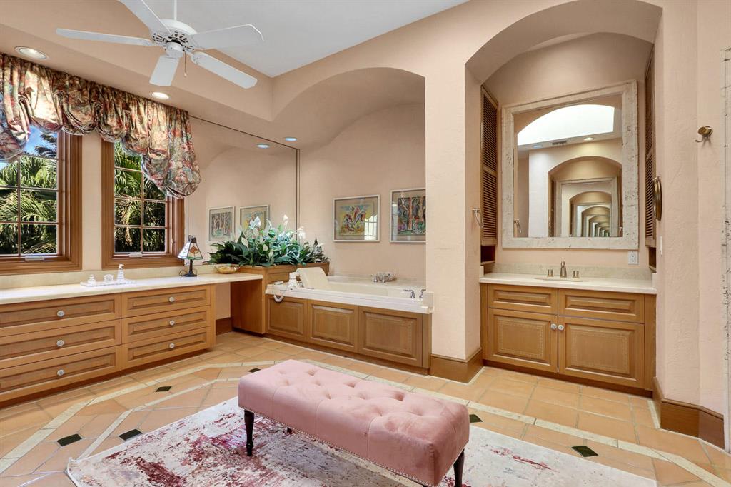 HUTCHINSON ISLAND STUART - Residential