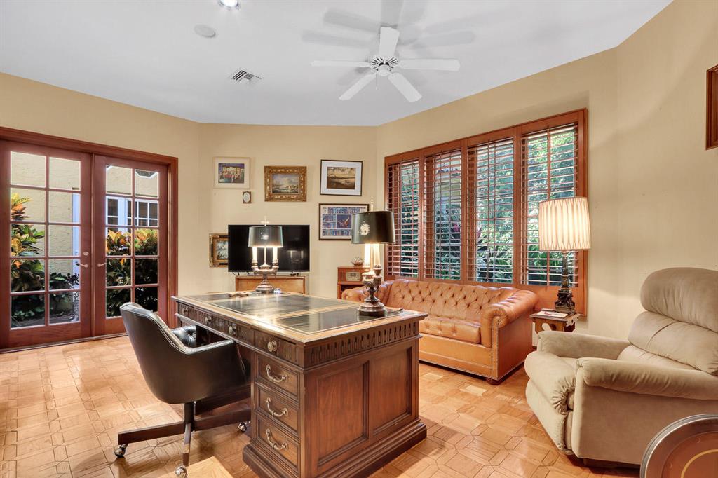 HUTCHINSON ISLAND STUART - Residential