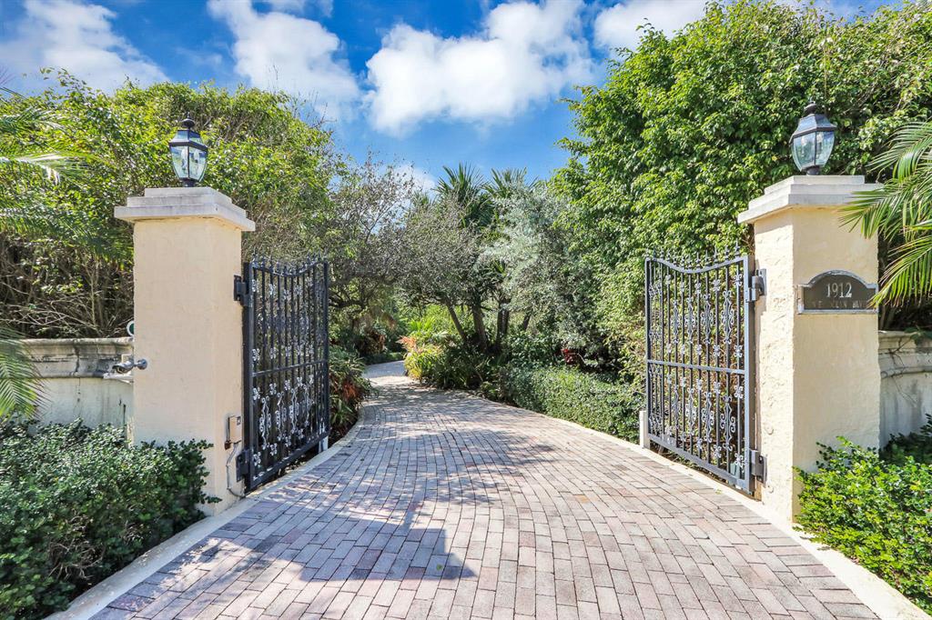 HUTCHINSON ISLAND STUART - Residential