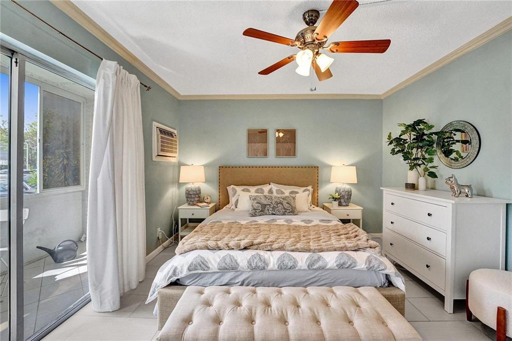 Century Village East - Residential