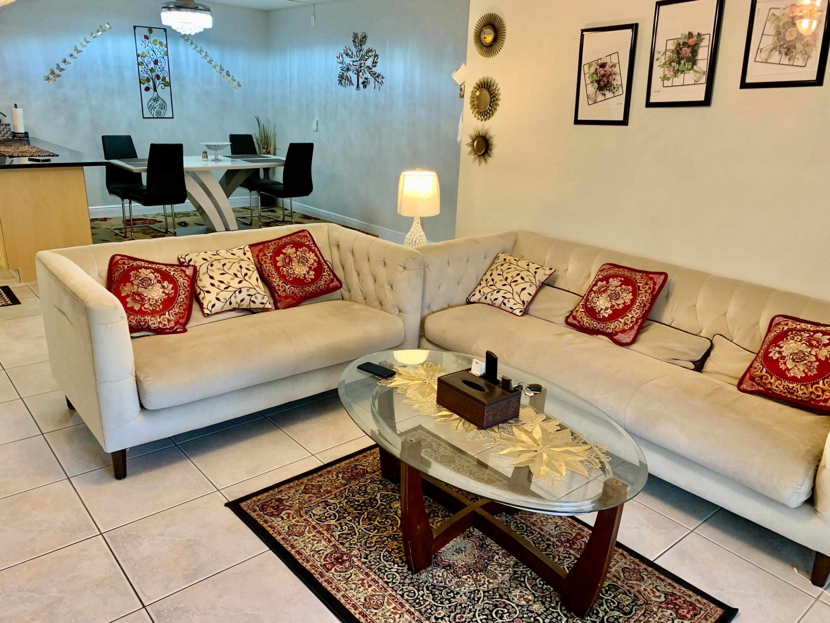 PALM CLUB VILLAGE II CONDO - Residential Lease