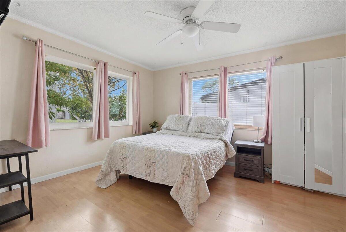 NORWOOD - Residential