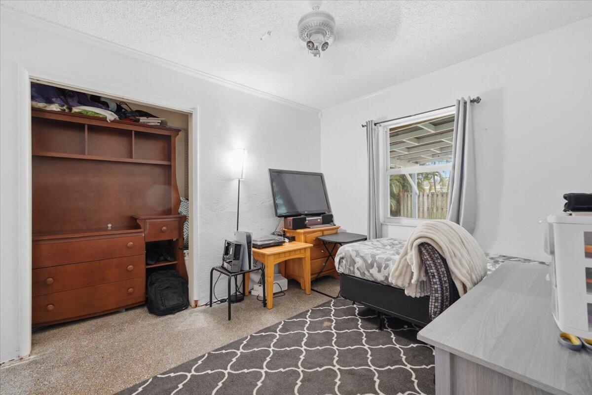 NORWOOD - Residential