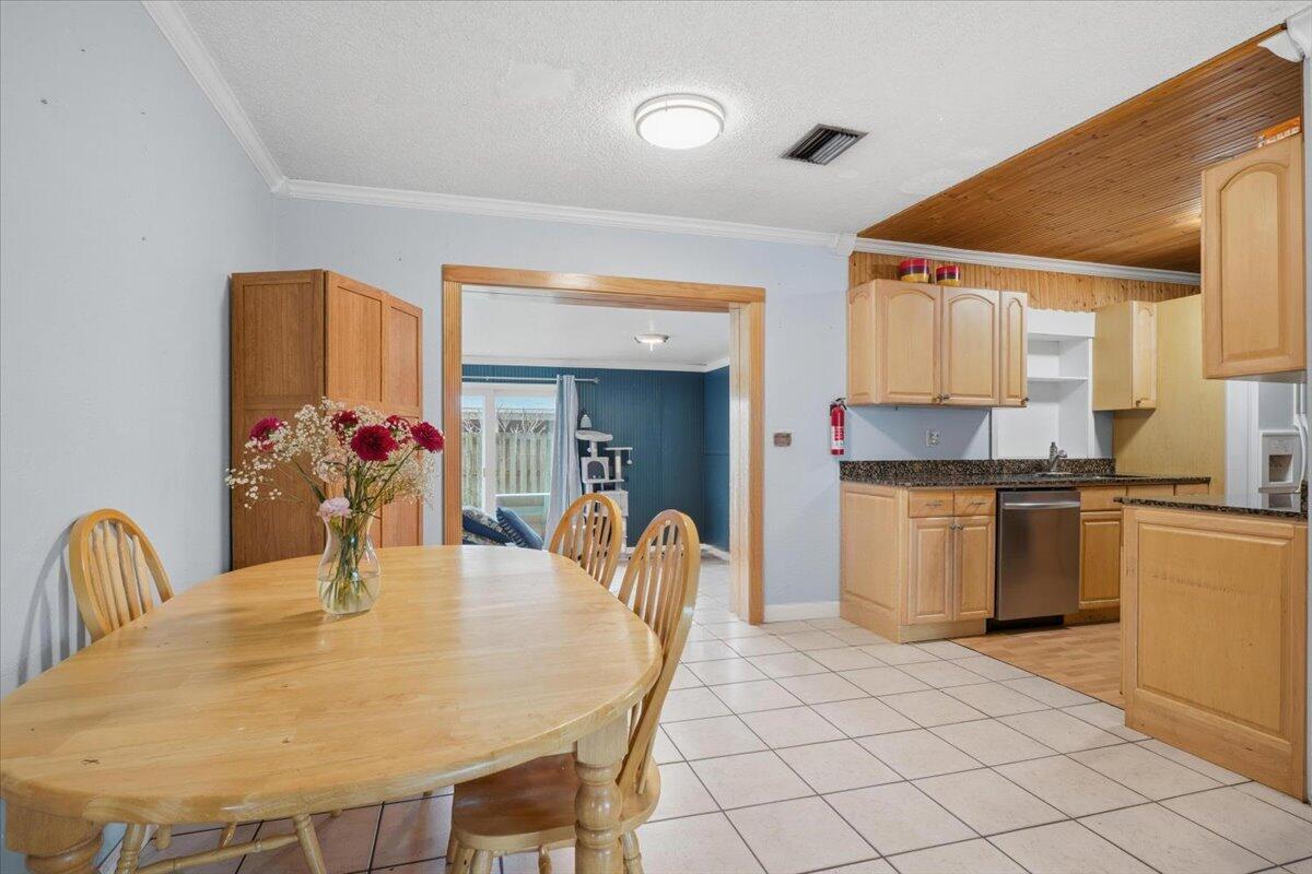 NORWOOD - Residential