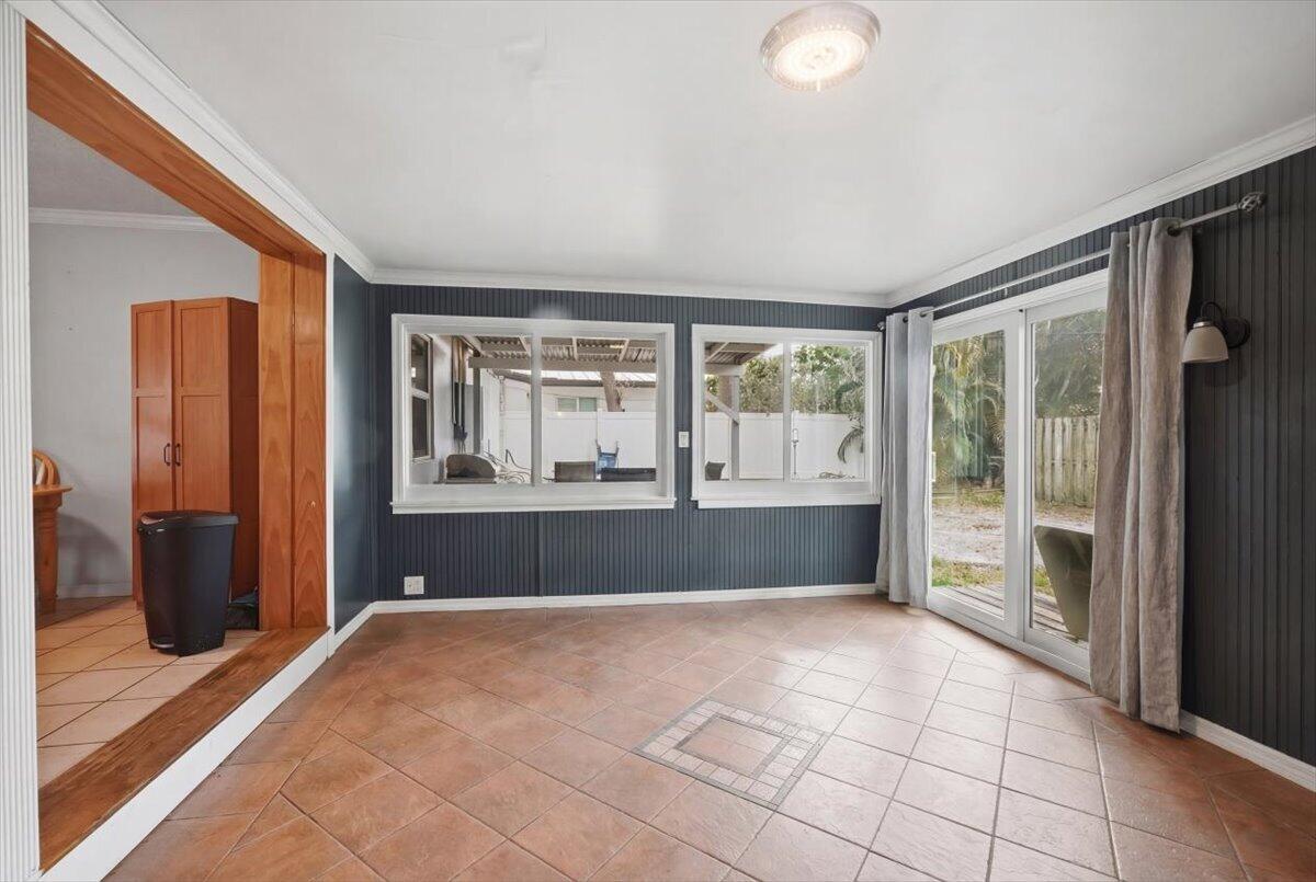 NORWOOD - Residential