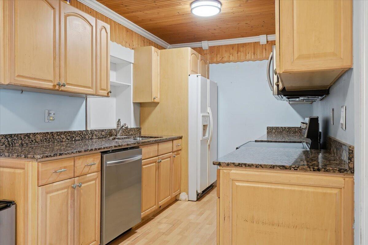 NORWOOD - Residential