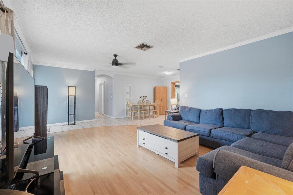 NORWOOD - Residential