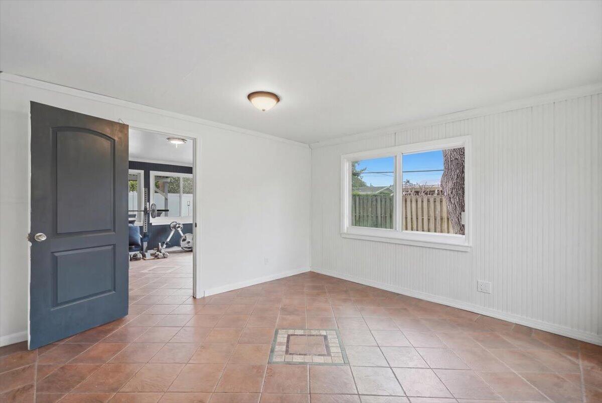 NORWOOD - Residential