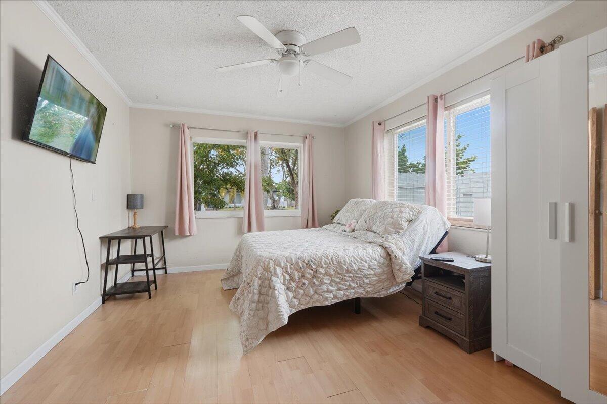 NORWOOD - Residential