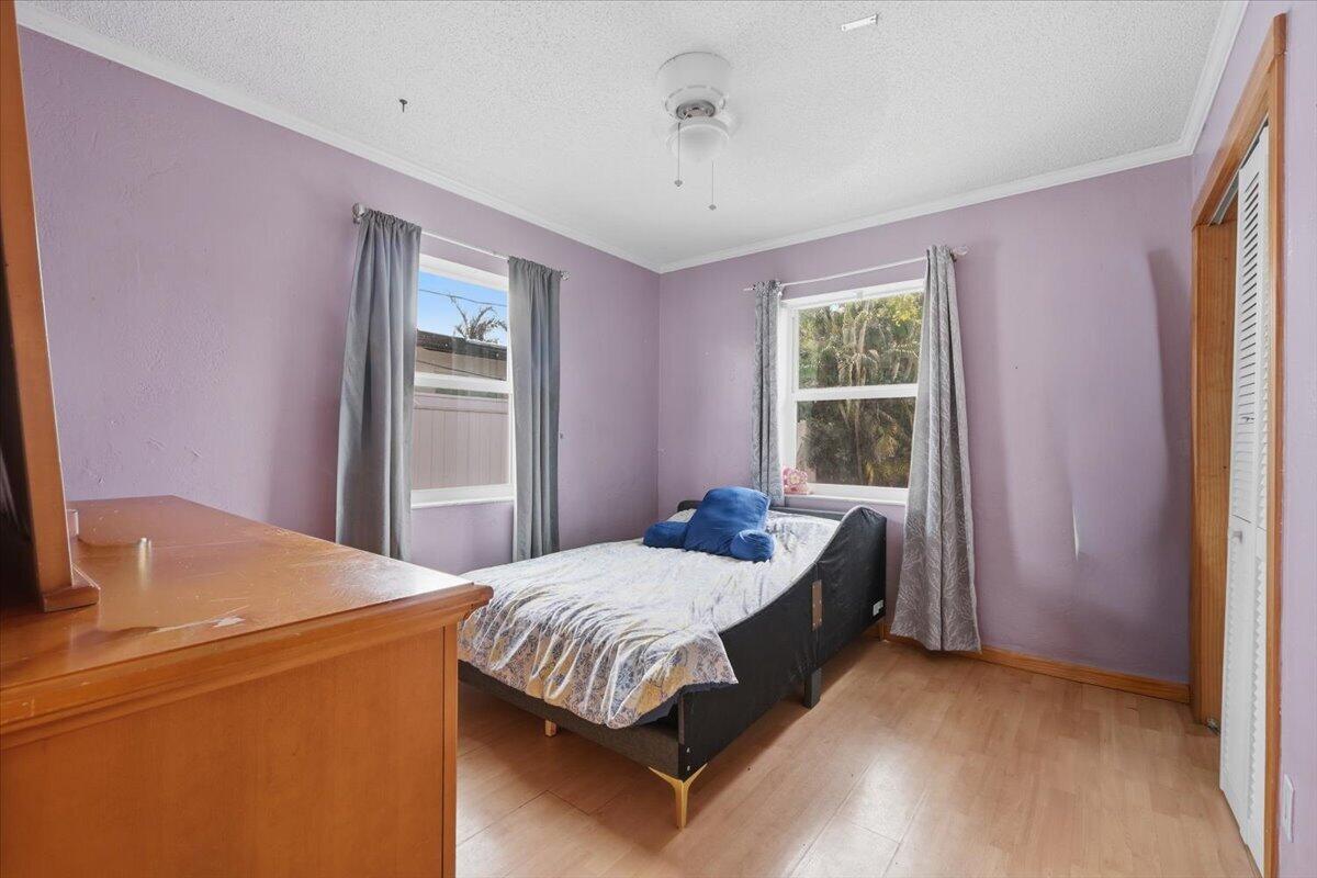 NORWOOD - Residential