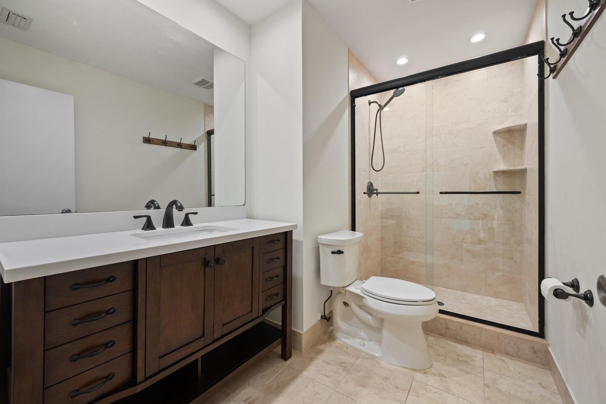 PARKVIEW CONDO - Residential