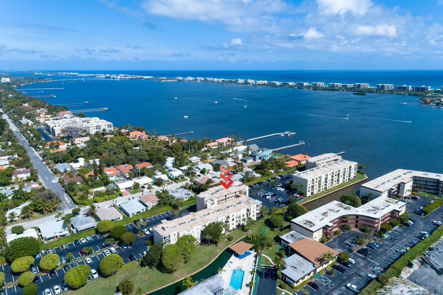 HIDDEN HARBOUR OF THE PALM BEACHES CONDO - Residential Lease
