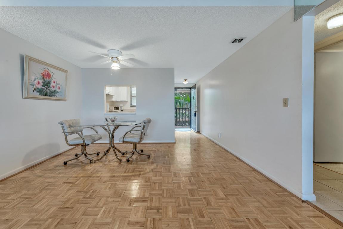 HIDDEN HARBOUR OF THE PALM BEACHES CONDO - Residential Lease