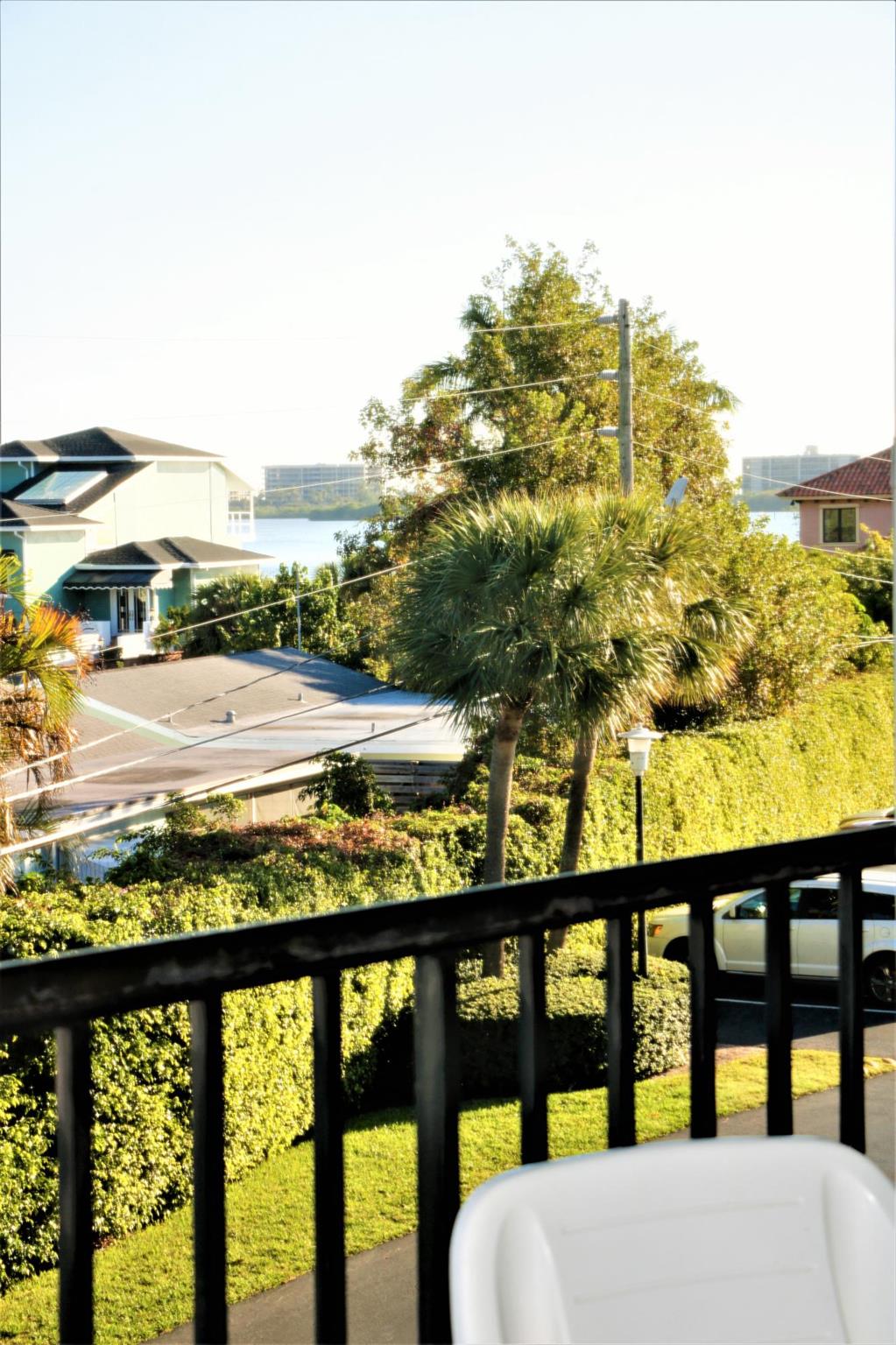 HIDDEN HARBOUR OF THE PALM BEACHES CONDO - Residential Lease