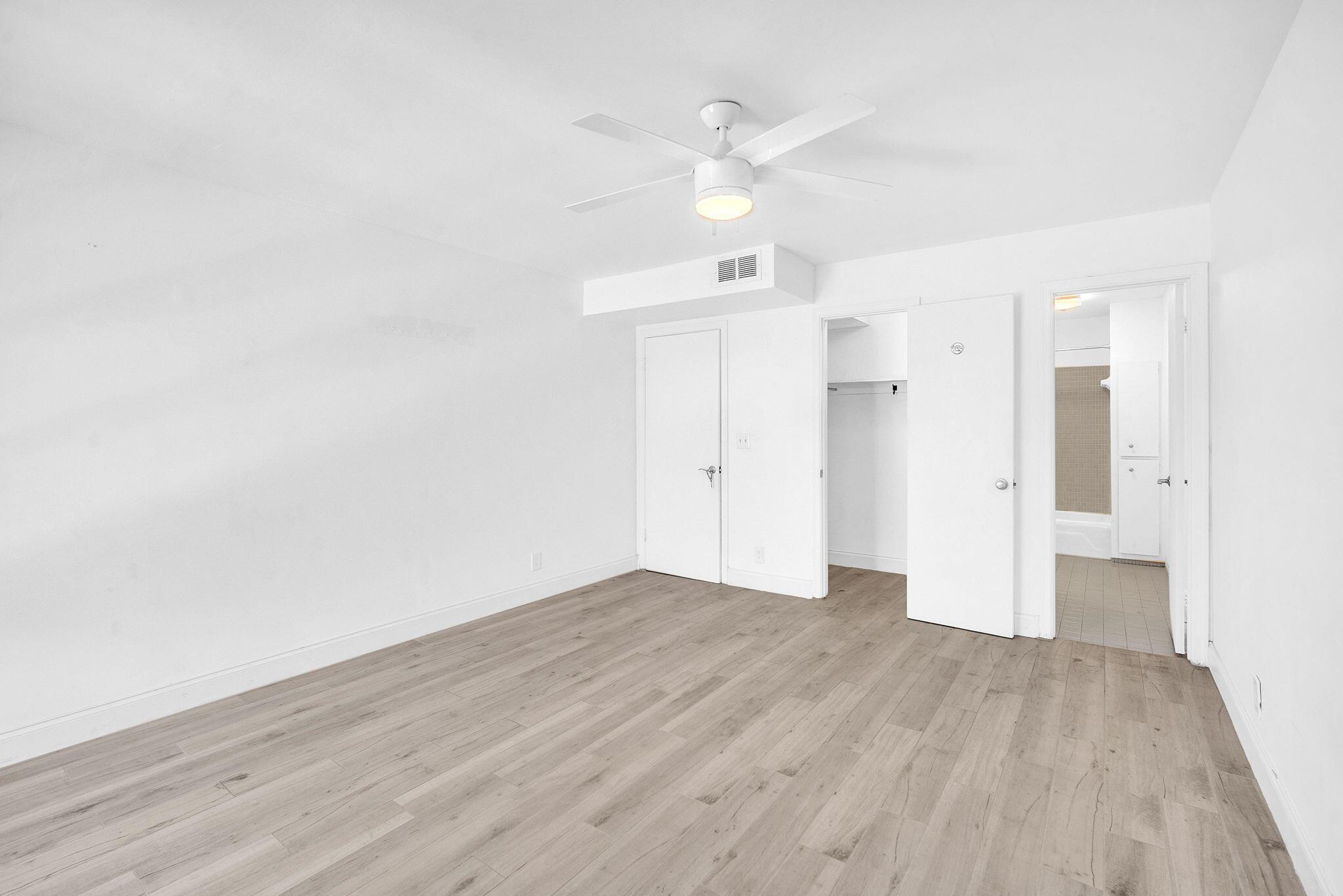 IMPERIAL POINT COLONNADES CONDO - Residential