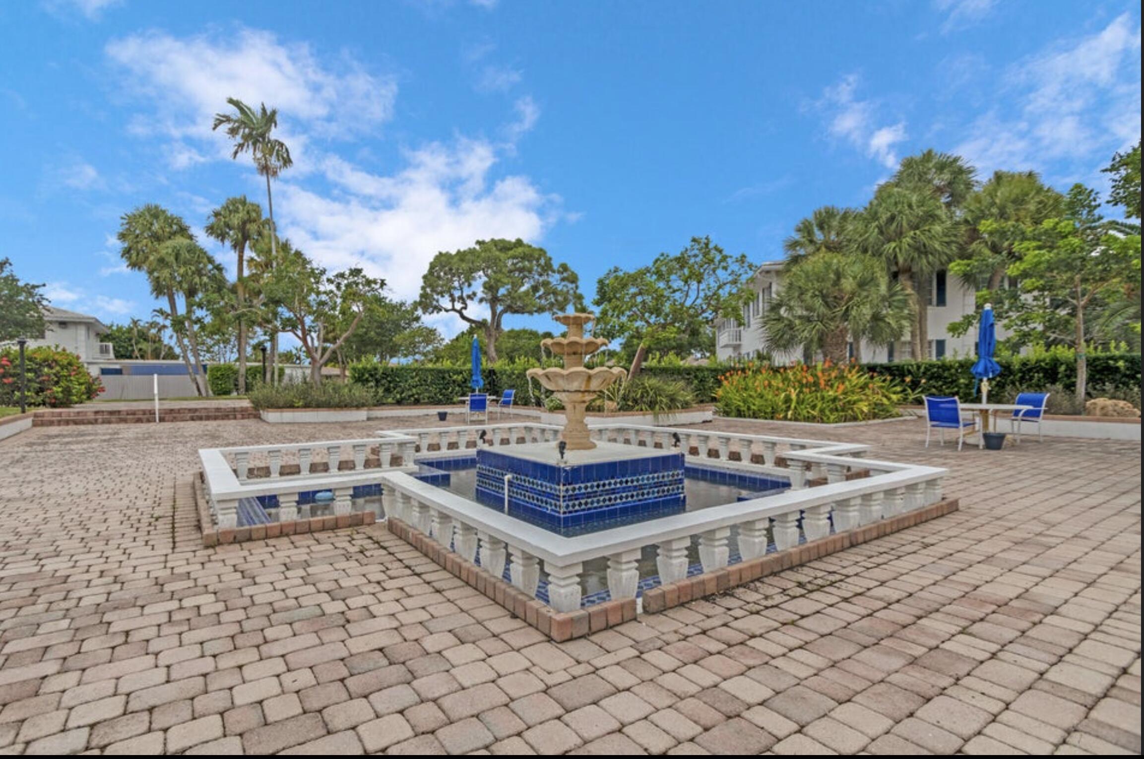 IMPERIAL POINT COLONNADES CONDO - Residential