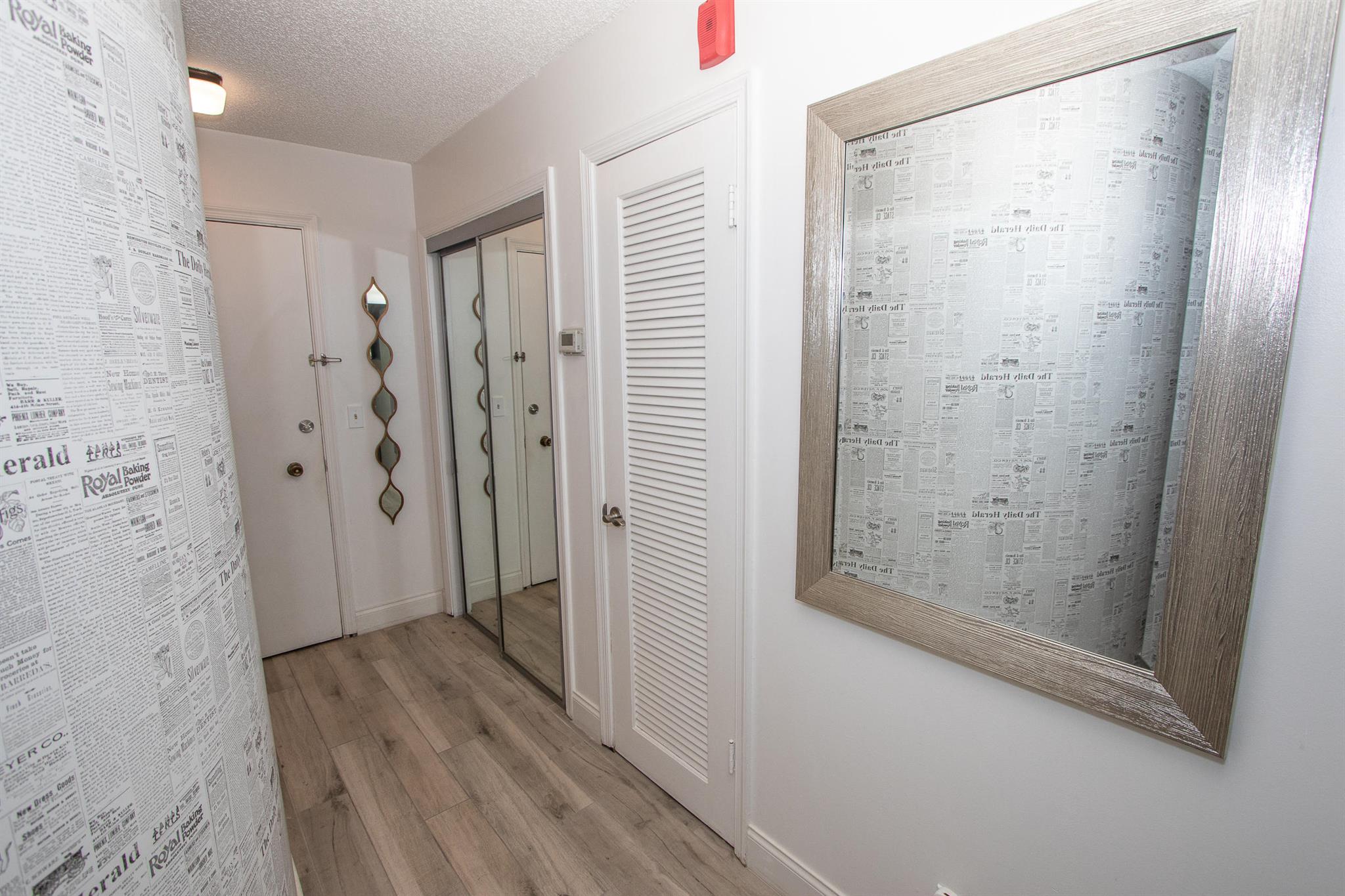 IMPERIAL POINT COLONNADES CONDO - Residential