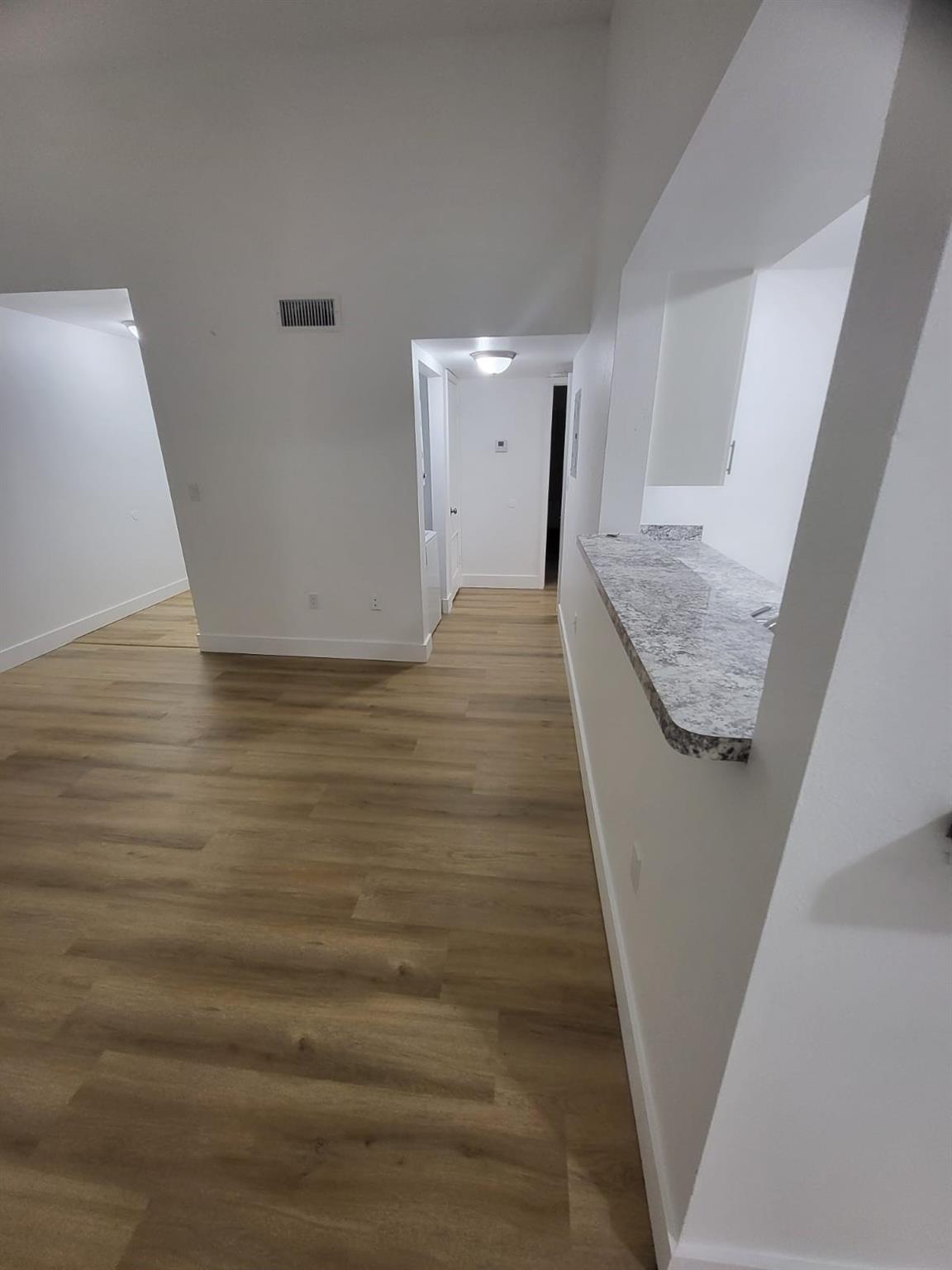 Sailboat Pointe Condo - Residential Lease