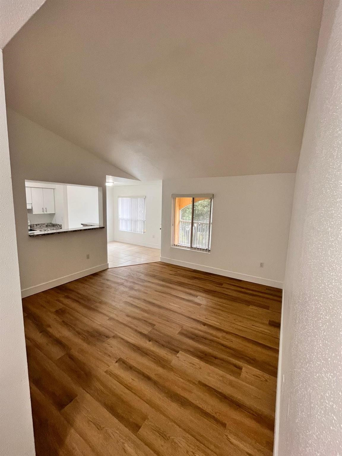 Sailboat Pointe Condo - Residential Lease