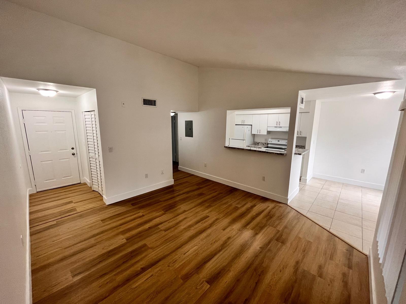 Sailboat Pointe Condo - Residential Lease