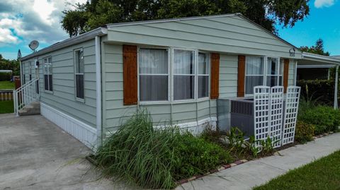 A home in Stuart