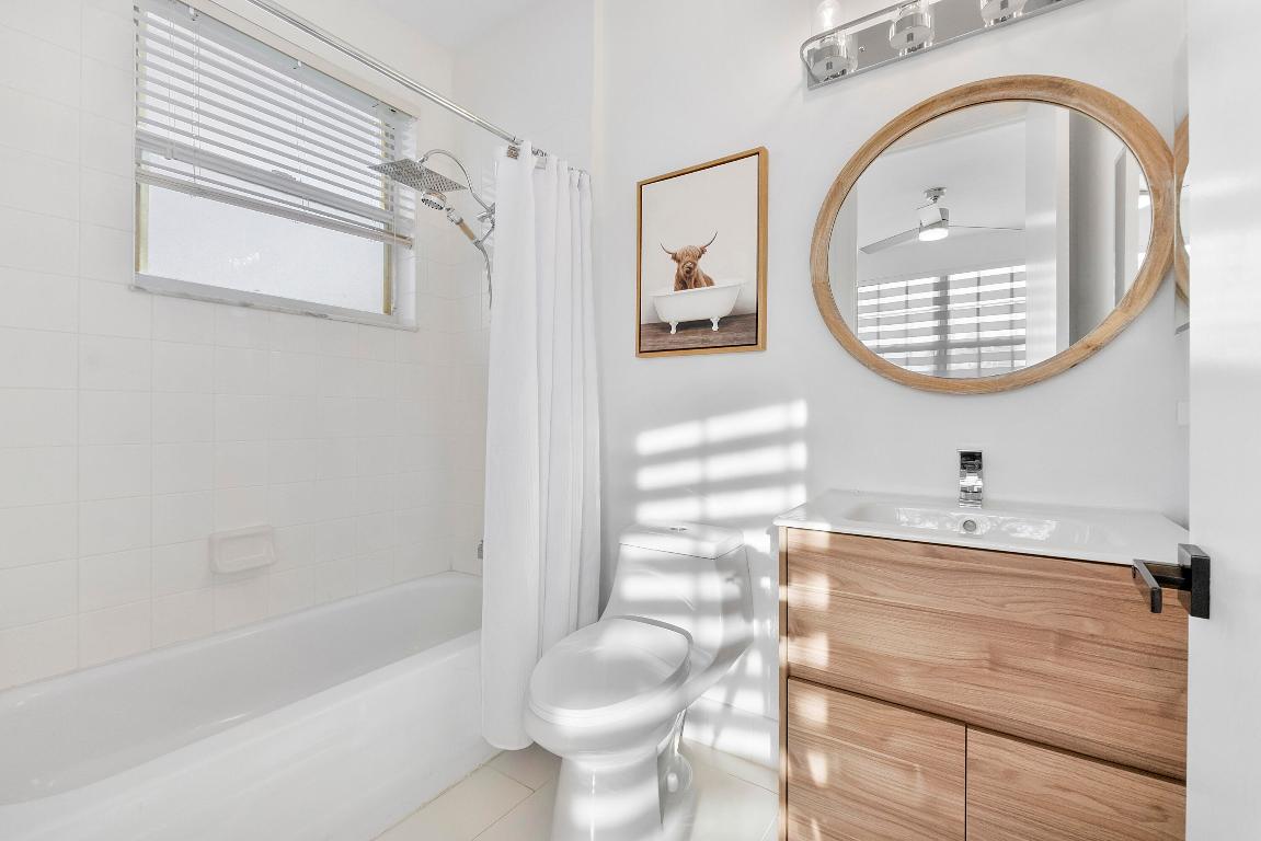 Wyndham Lakes Central - Residential