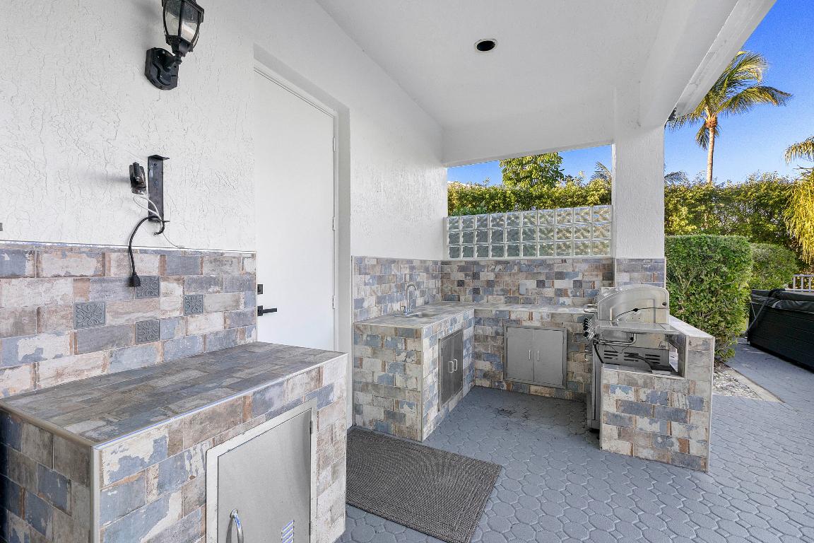 Wyndham Lakes Central - Residential