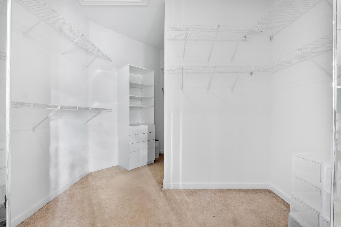 Wyndham Lakes Central - Residential