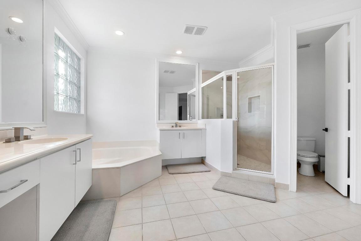 Wyndham Lakes Central - Residential