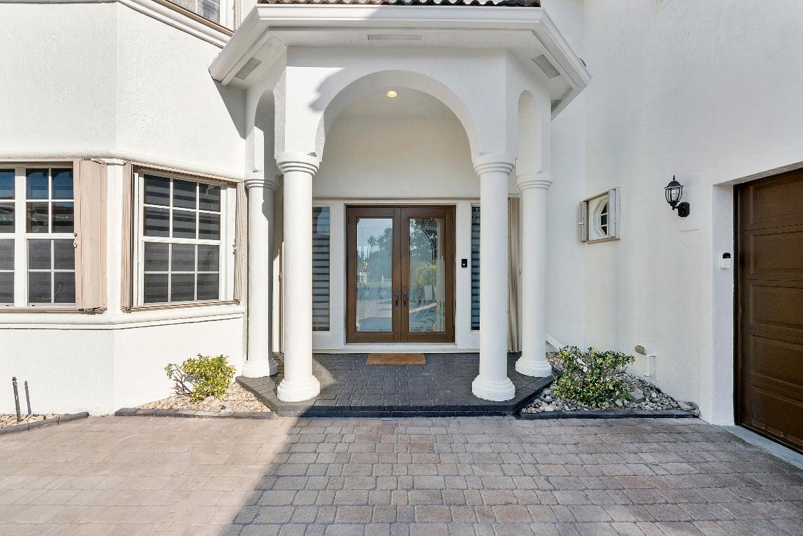 5081 NW 120th Avenue