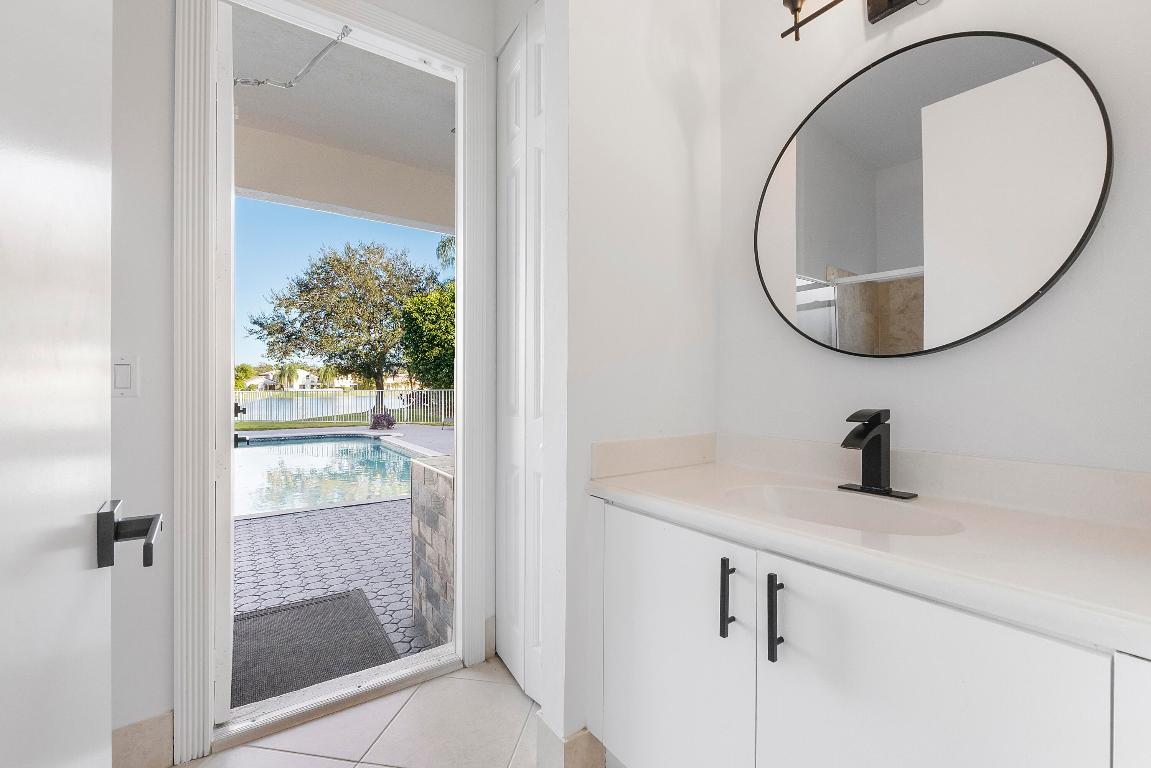 Wyndham Lakes Central - Residential