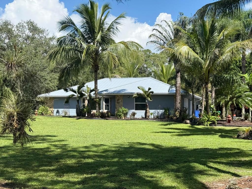 Photo of 12789 158th Court N, Jupiter, FL 33478 (MLS # R11125783)