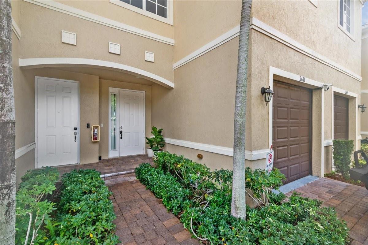 CALABRIA II CONDO - Residential