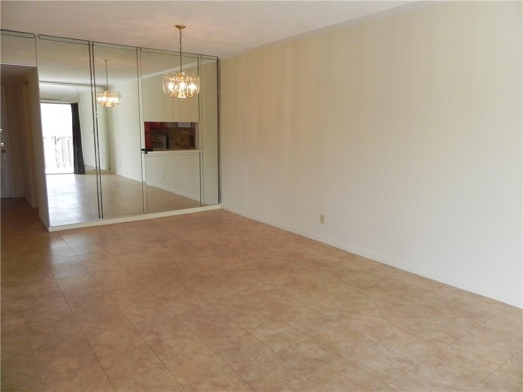 HILLCREST - Residential