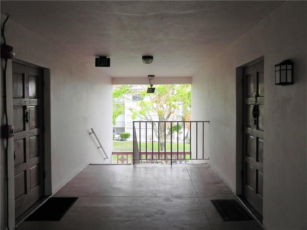 HILLCREST - Residential