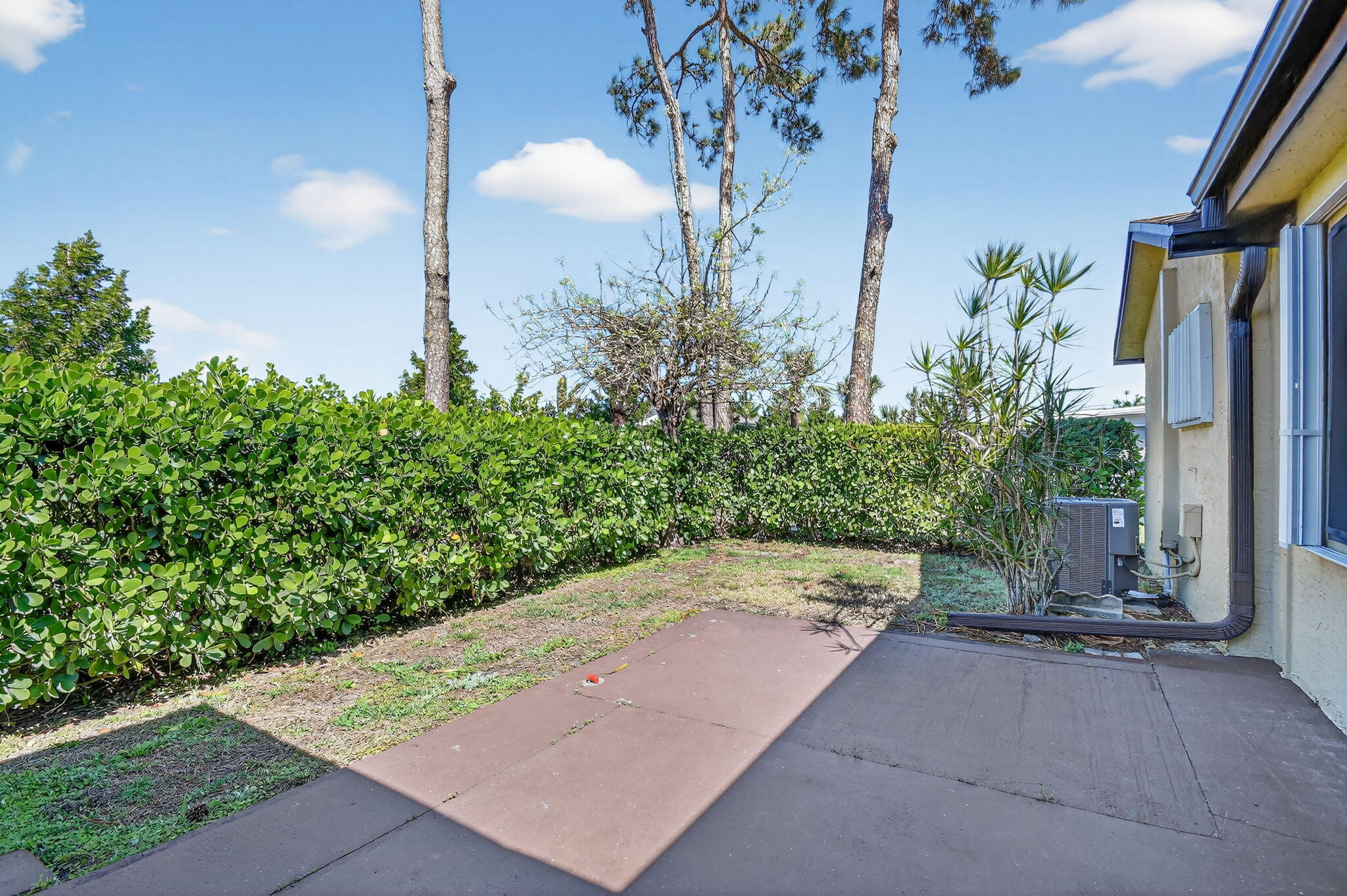 LUCERNE LAKES HOMES VILLAGE 1 4TH ADD - Residential