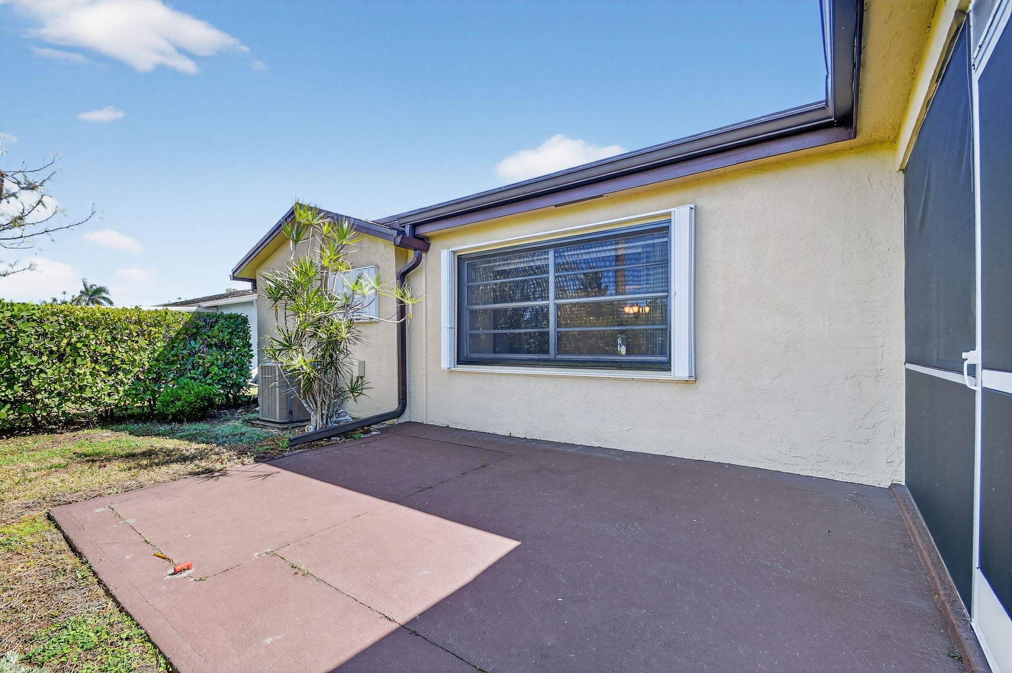 LUCERNE LAKES HOMES VILLAGE 1 4TH ADD - Residential