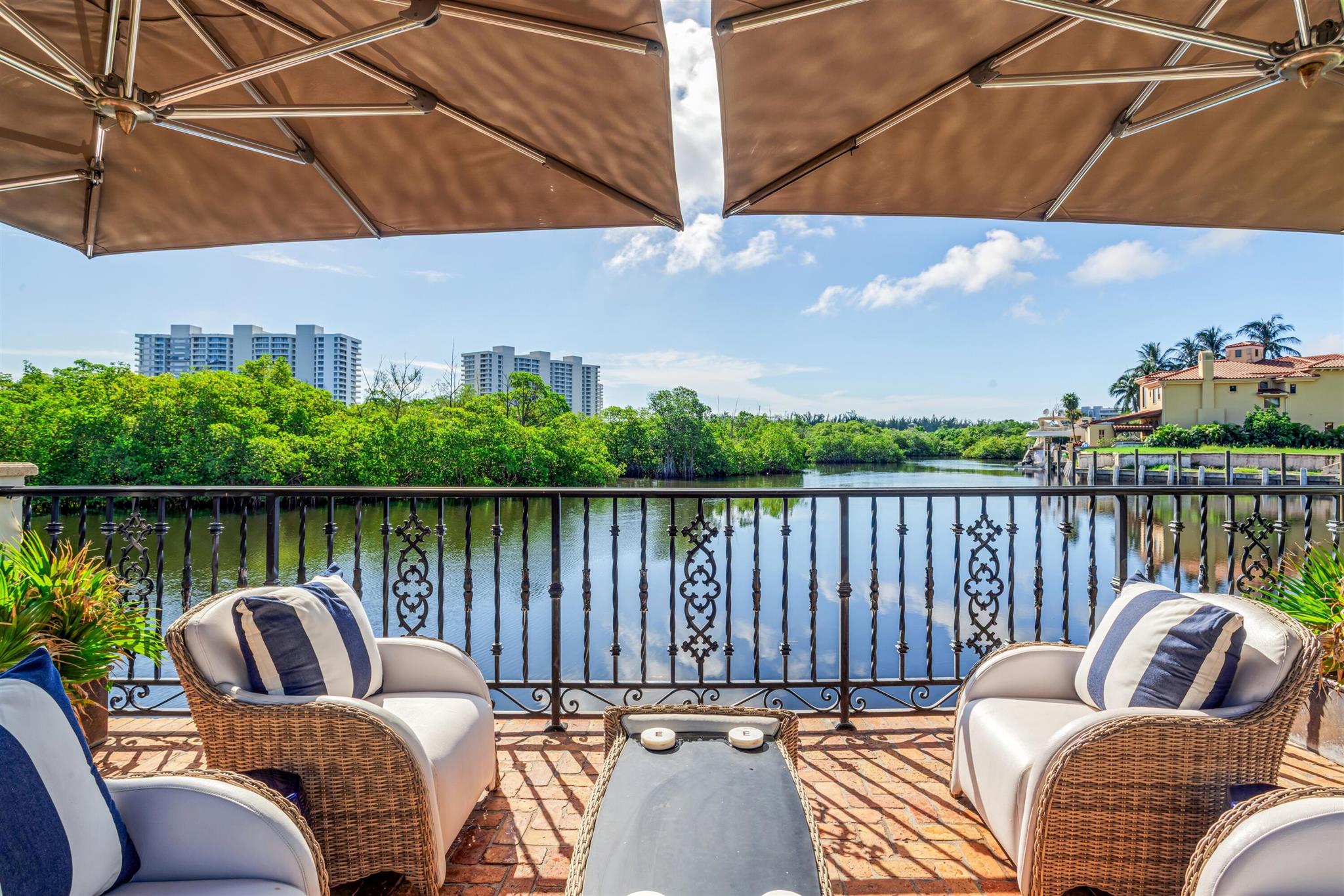 SANCTUARY - Residential