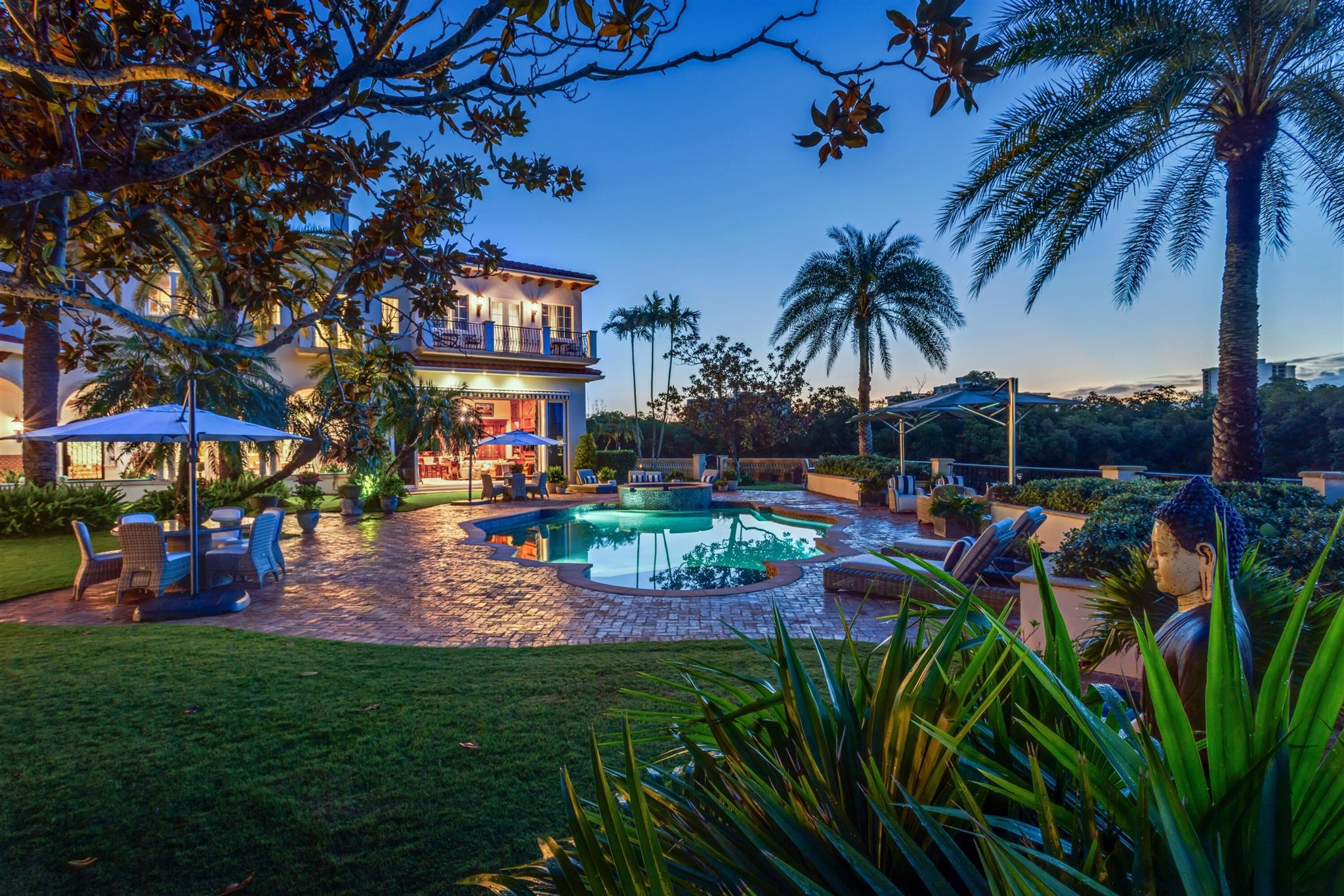 SANCTUARY - Residential