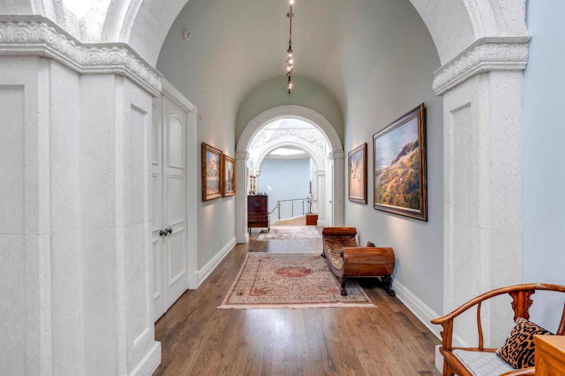 SANCTUARY - Residential