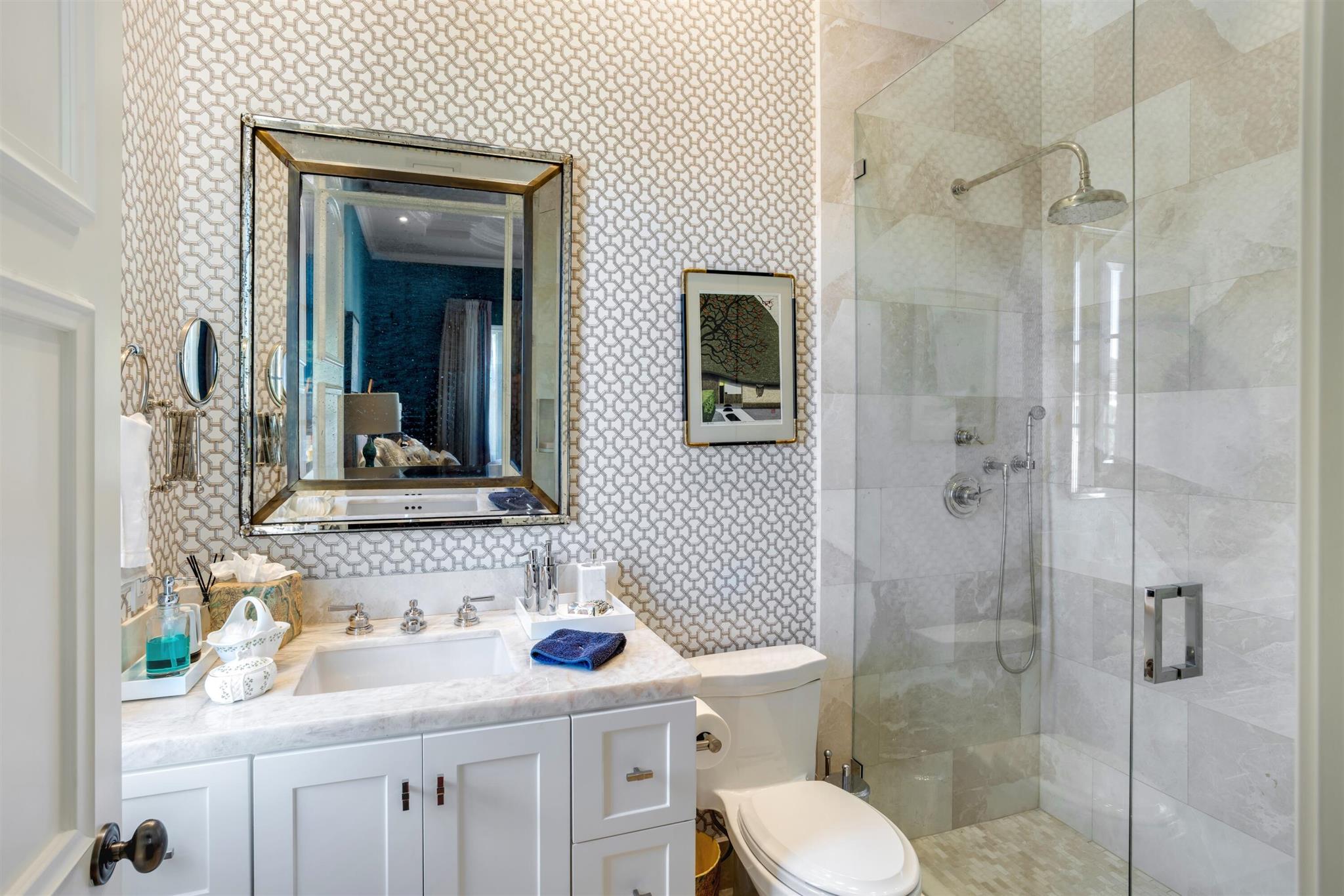 SANCTUARY - Residential