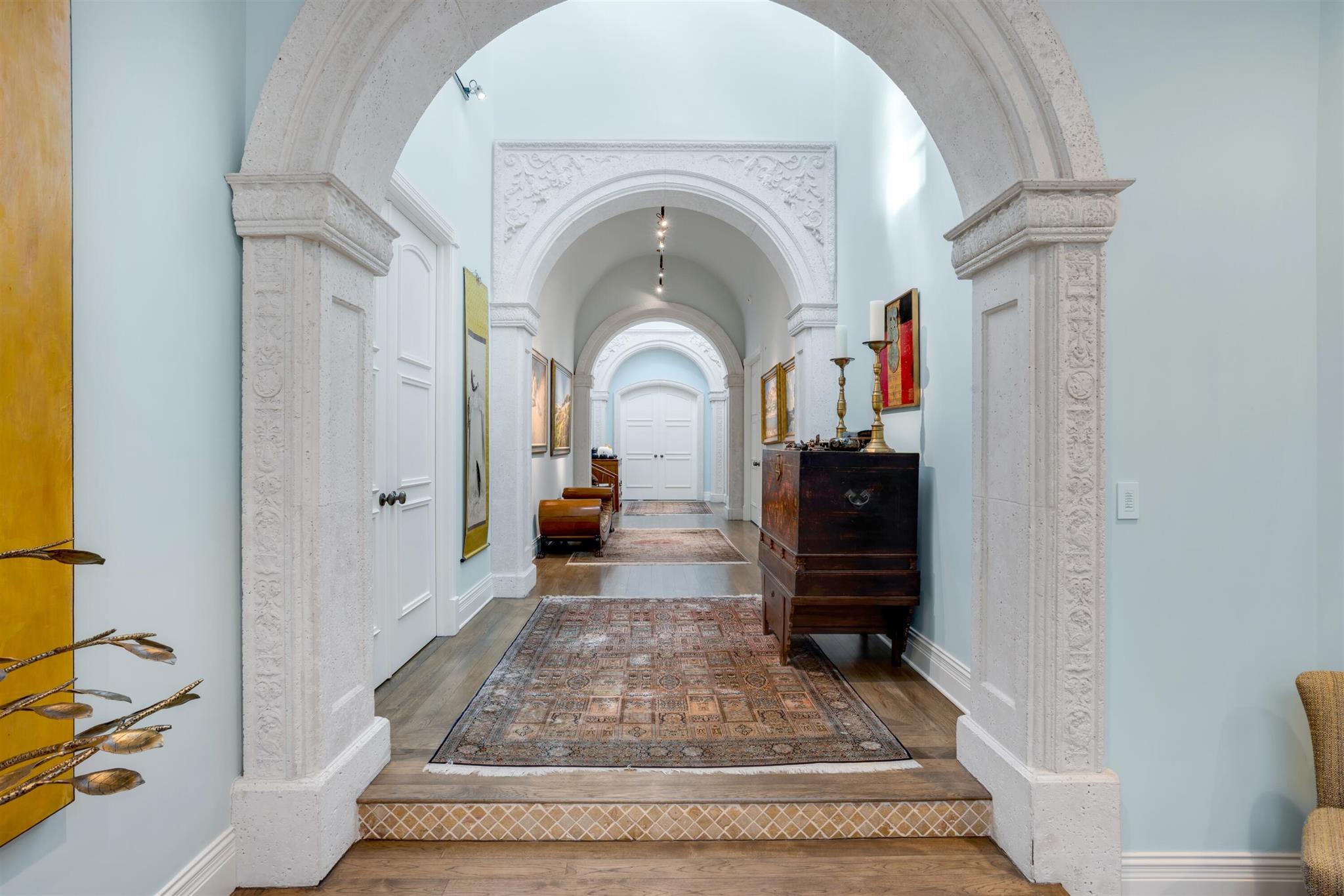 SANCTUARY - Residential