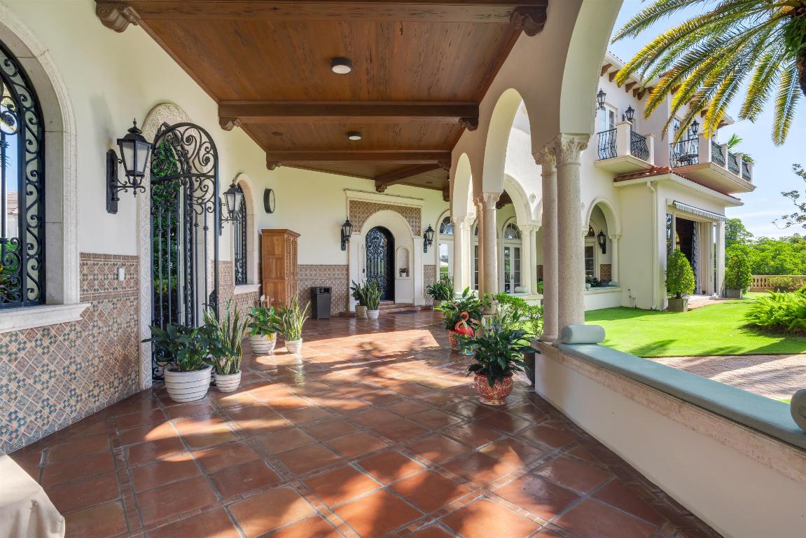 SANCTUARY - Residential