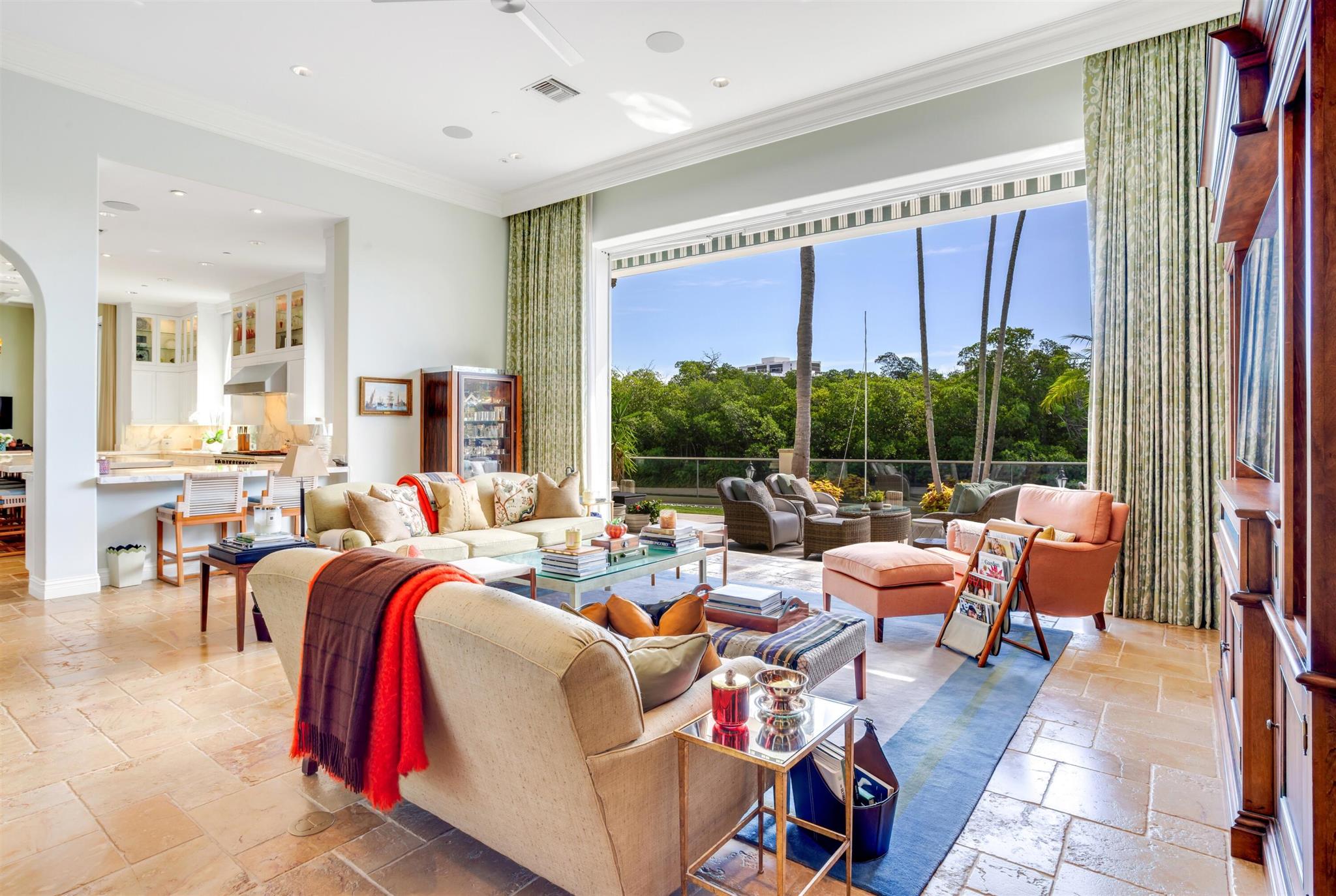 SANCTUARY - Residential