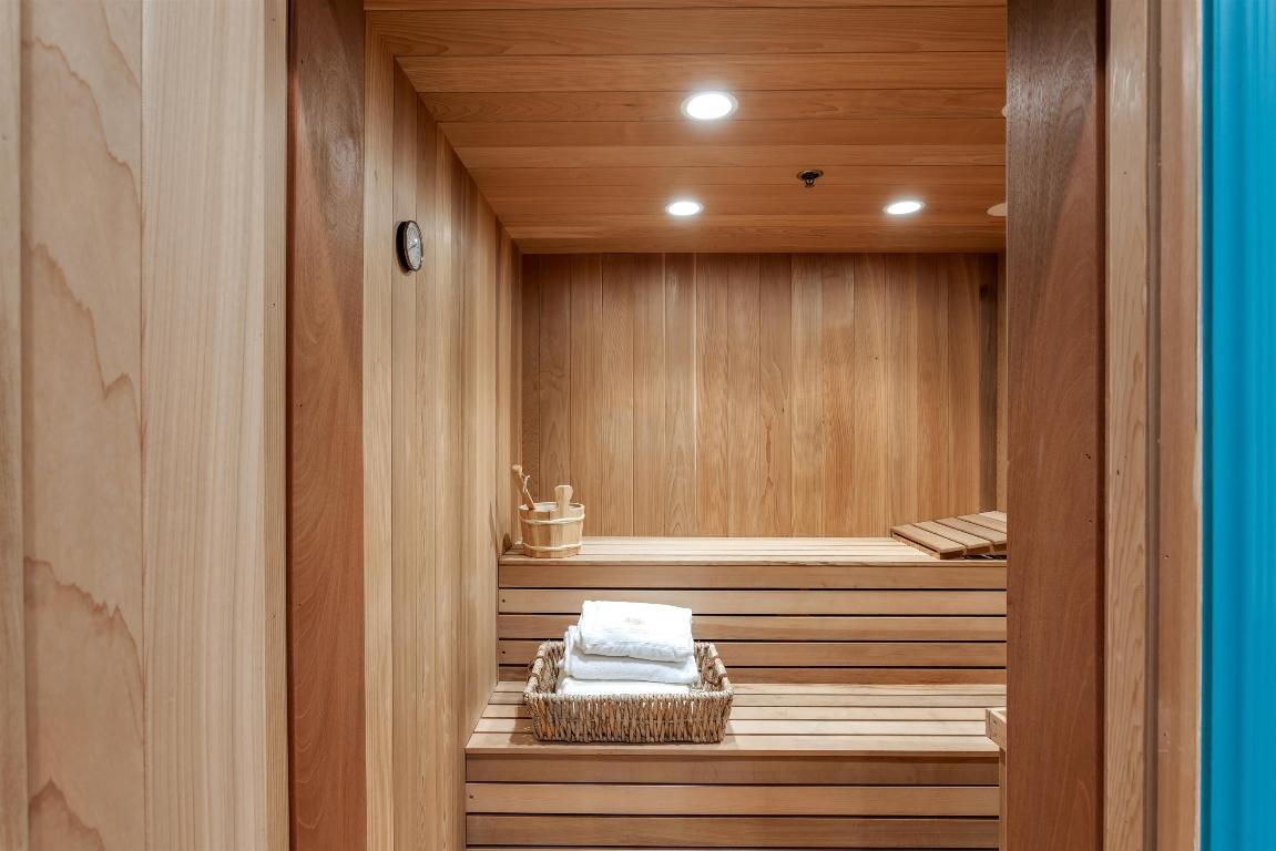 SANCTUARY - Residential