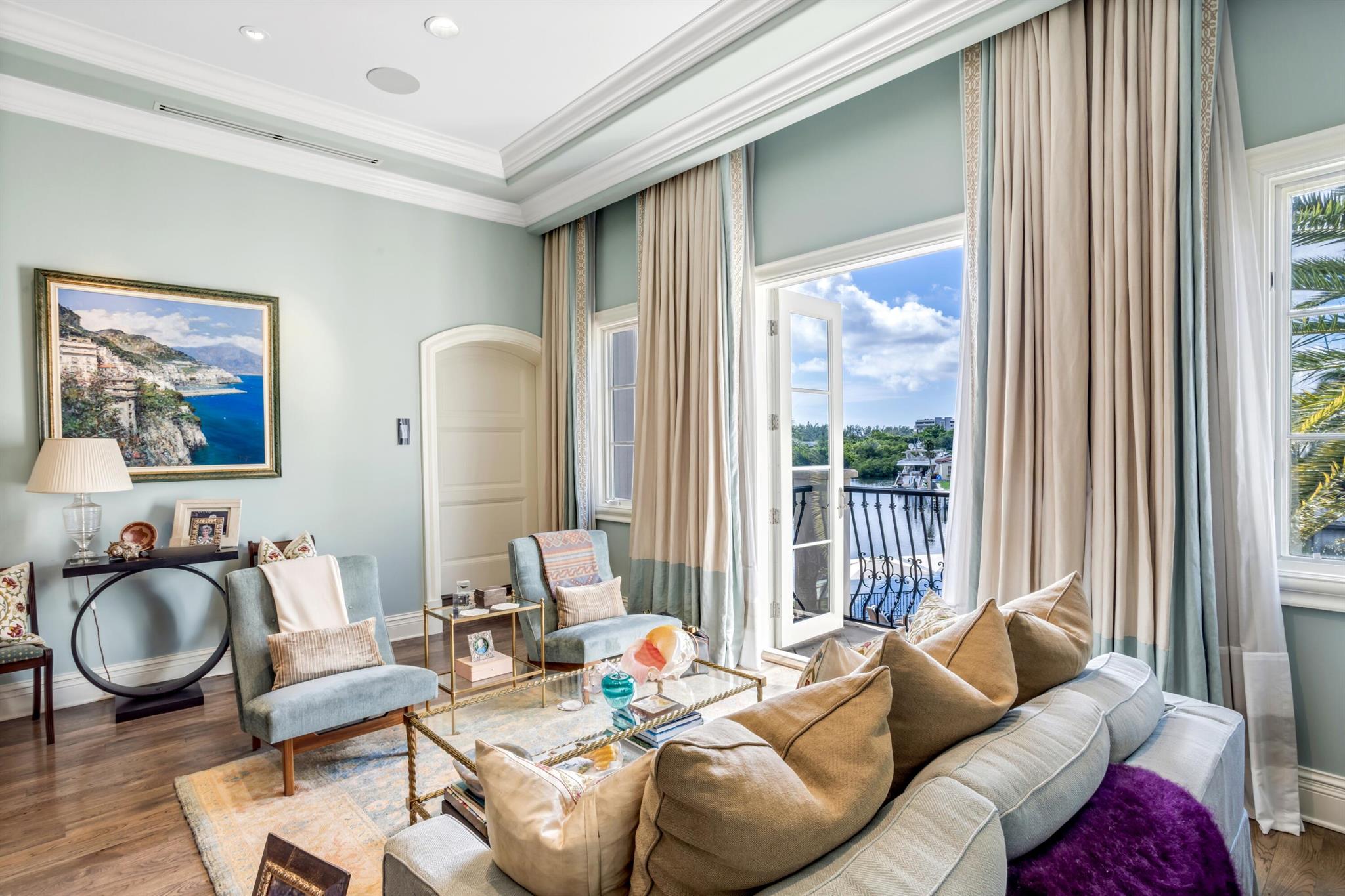 SANCTUARY - Residential